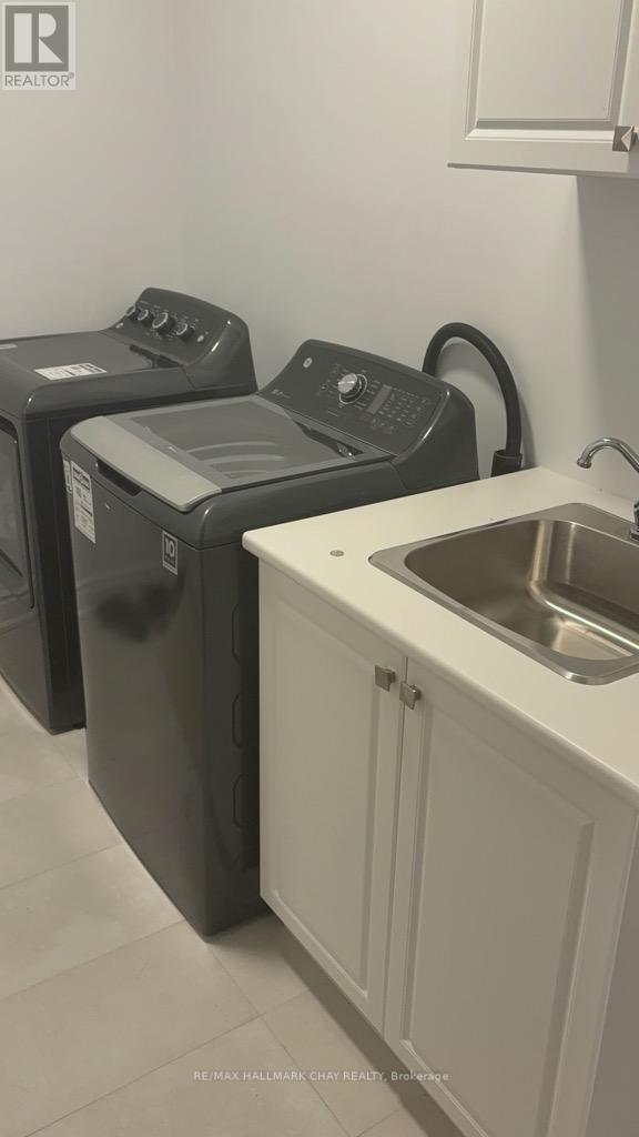 Room 1 - 54 Kiernan North Crescent, New Tecumseth, Ontario  L9R 0V3 - Photo 3 - N12919702