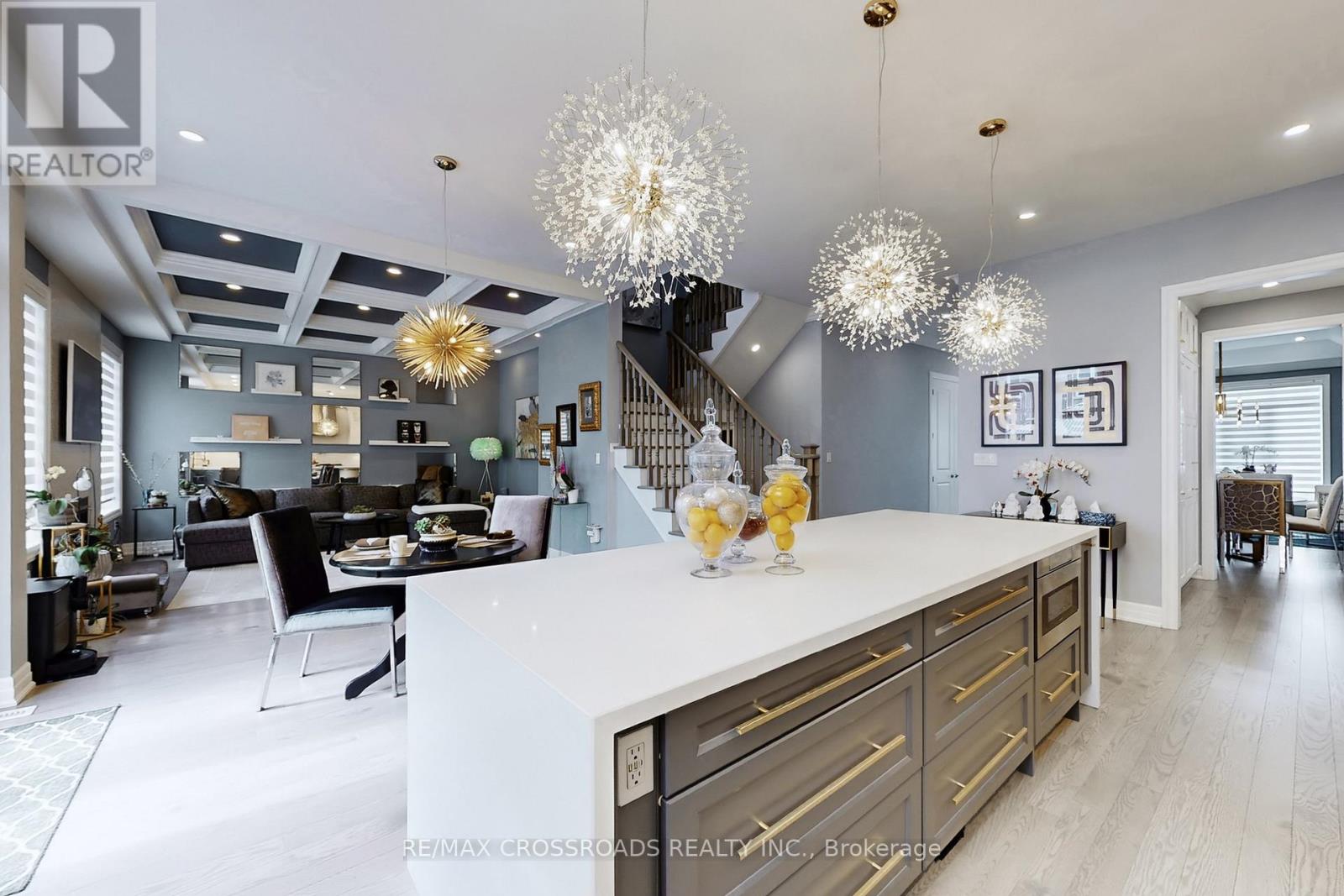 9 Kingknoll Crescent, Georgina, Ontario  L4P 0H6 - Photo 14 - N12919736