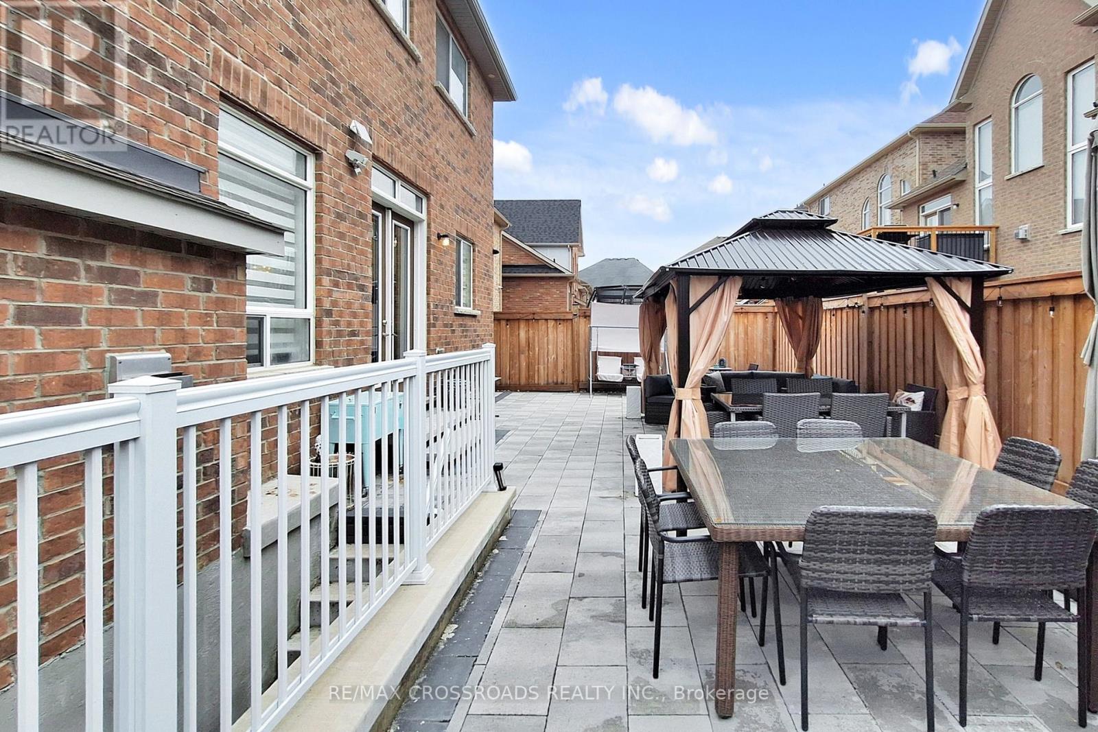 9 Kingknoll Crescent, Georgina, Ontario  L4P 0H6 - Photo 33 - N12919736