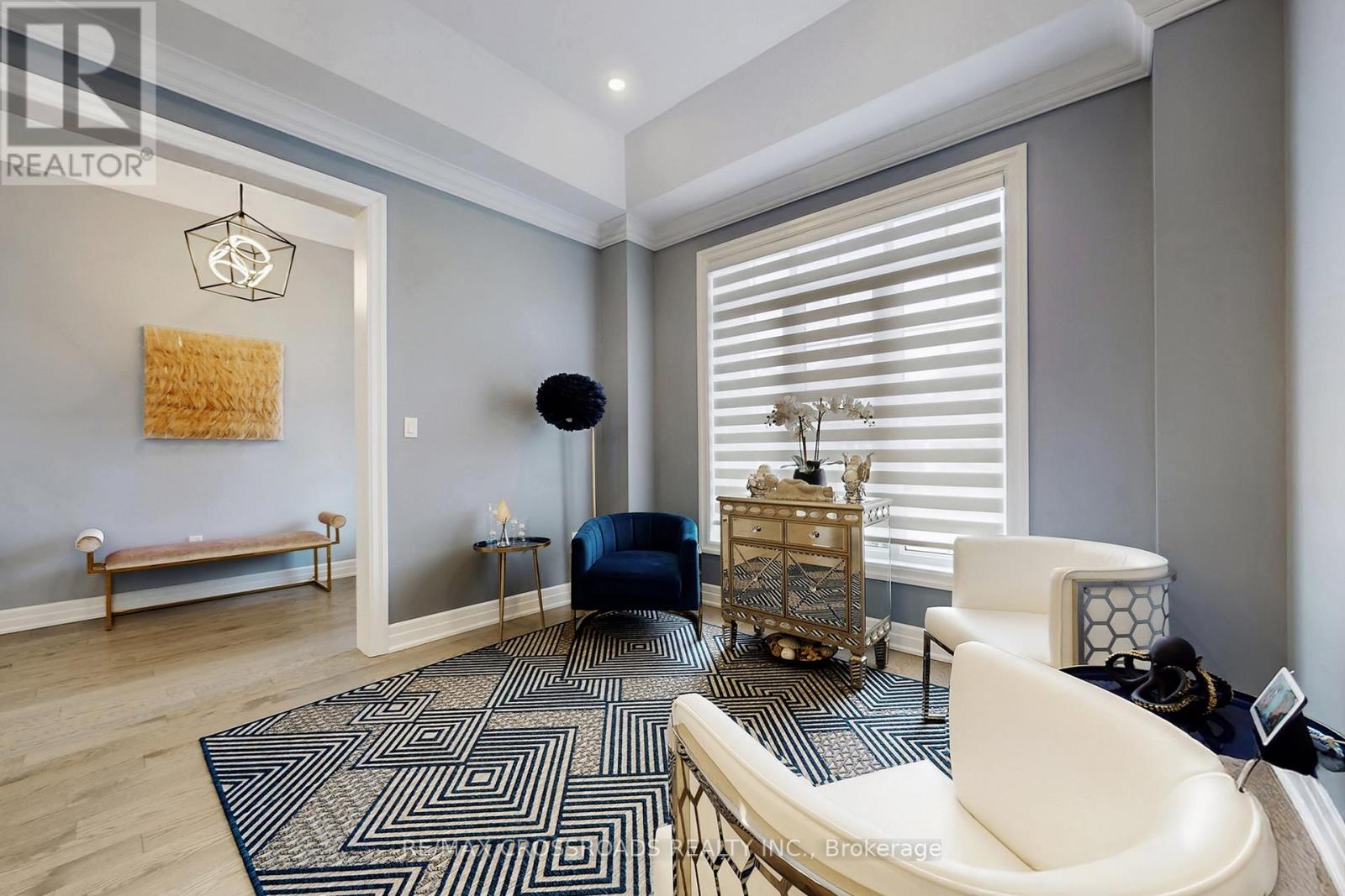 9 Kingknoll Crescent, Georgina, Ontario  L4P 0H6 - Photo 6 - N12919736