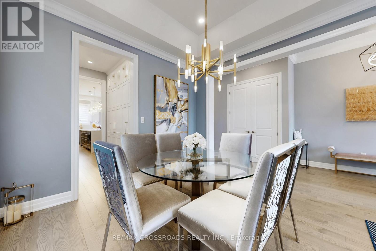 9 Kingknoll Crescent, Georgina, Ontario  L4P 0H6 - Photo 7 - N12919736