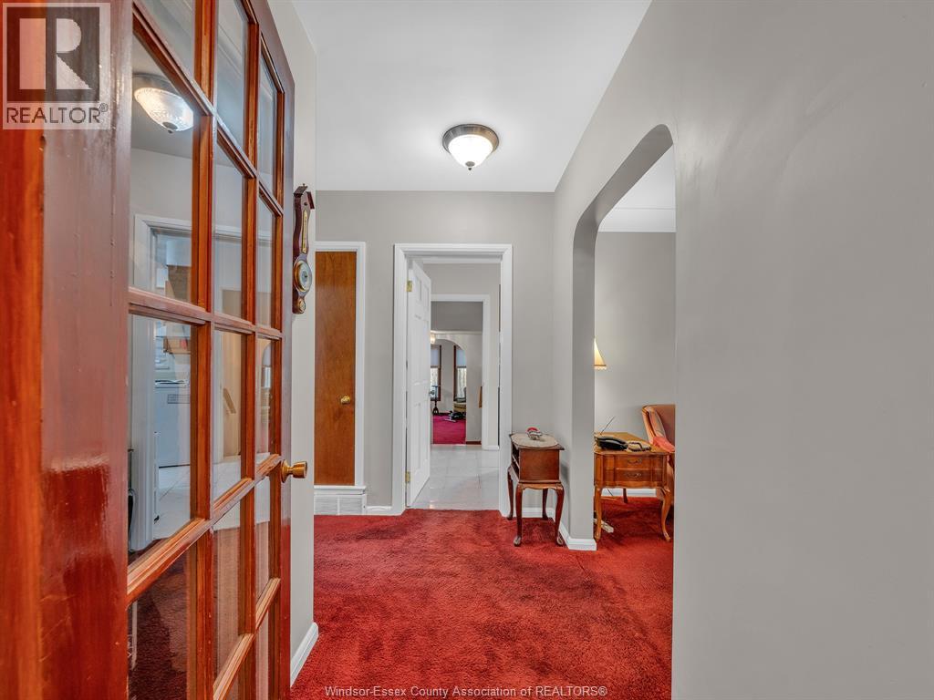 264 Sterling, Windsor, Ontario N8Y 3T7 - Photo 11 - 26006222