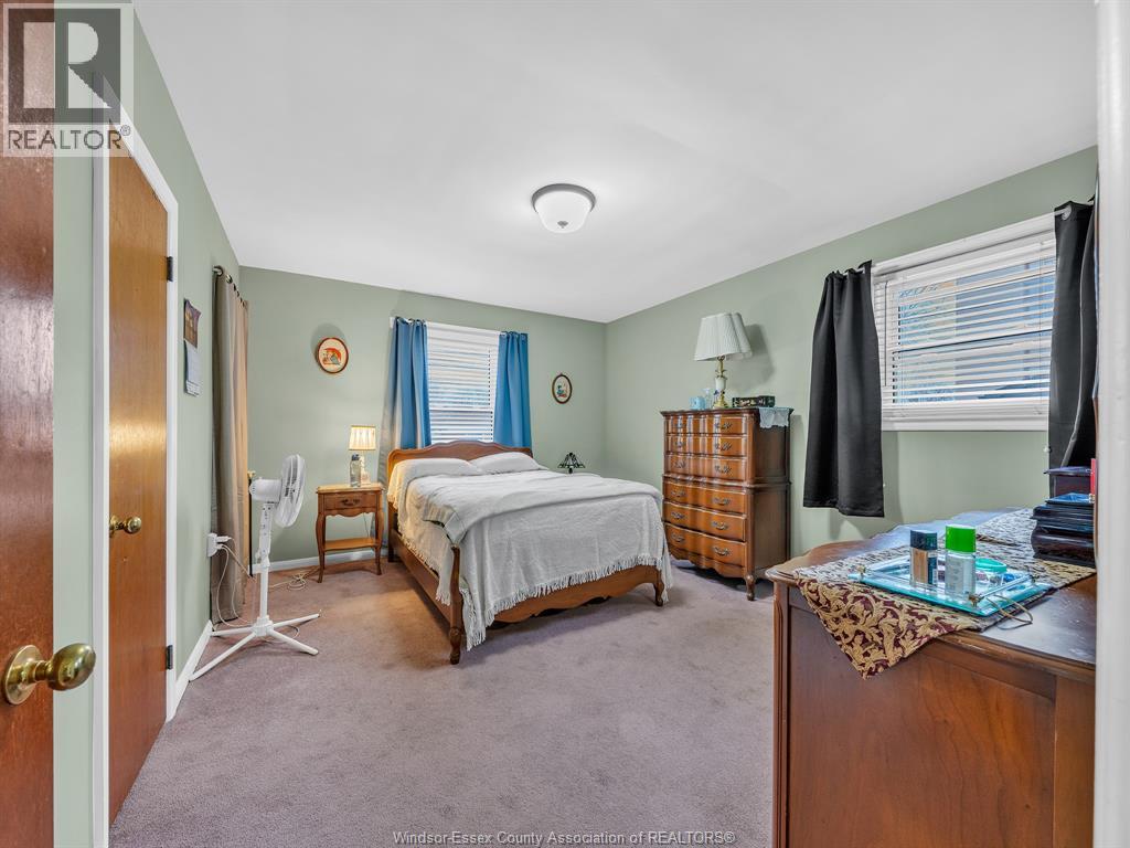 264 Sterling, Windsor, Ontario N8Y 3T7 - Photo 16 - 26006222