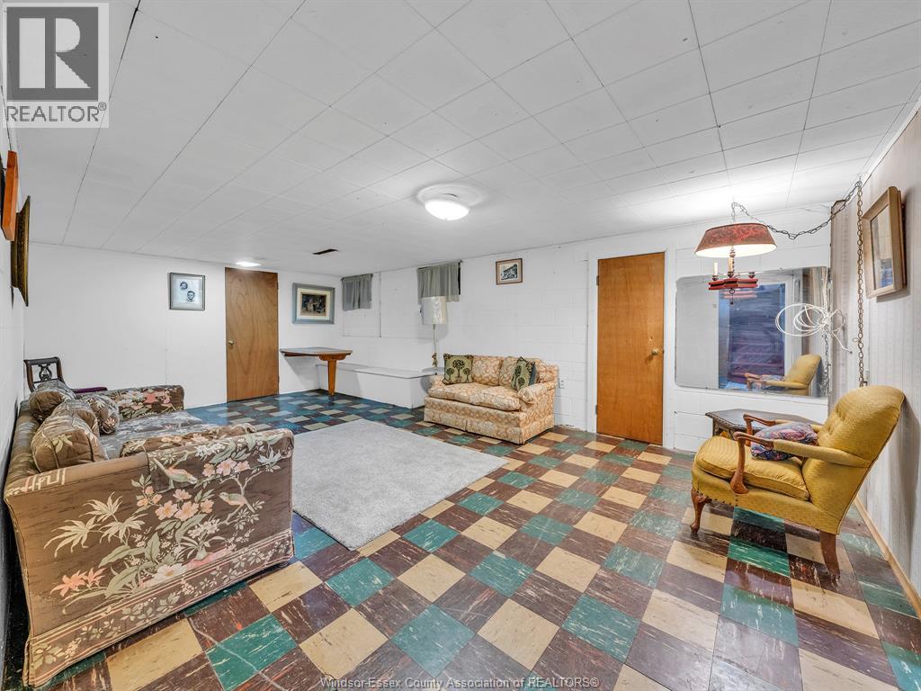 264 Sterling, Windsor, Ontario N8Y 3T7 - Photo 29 - 26006222