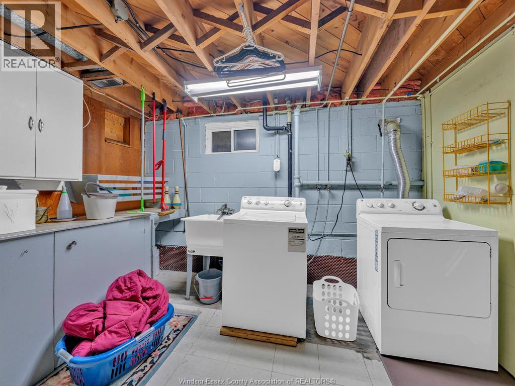 264 Sterling, Windsor, Ontario N8Y 3T7 - Photo 33 - 26006222