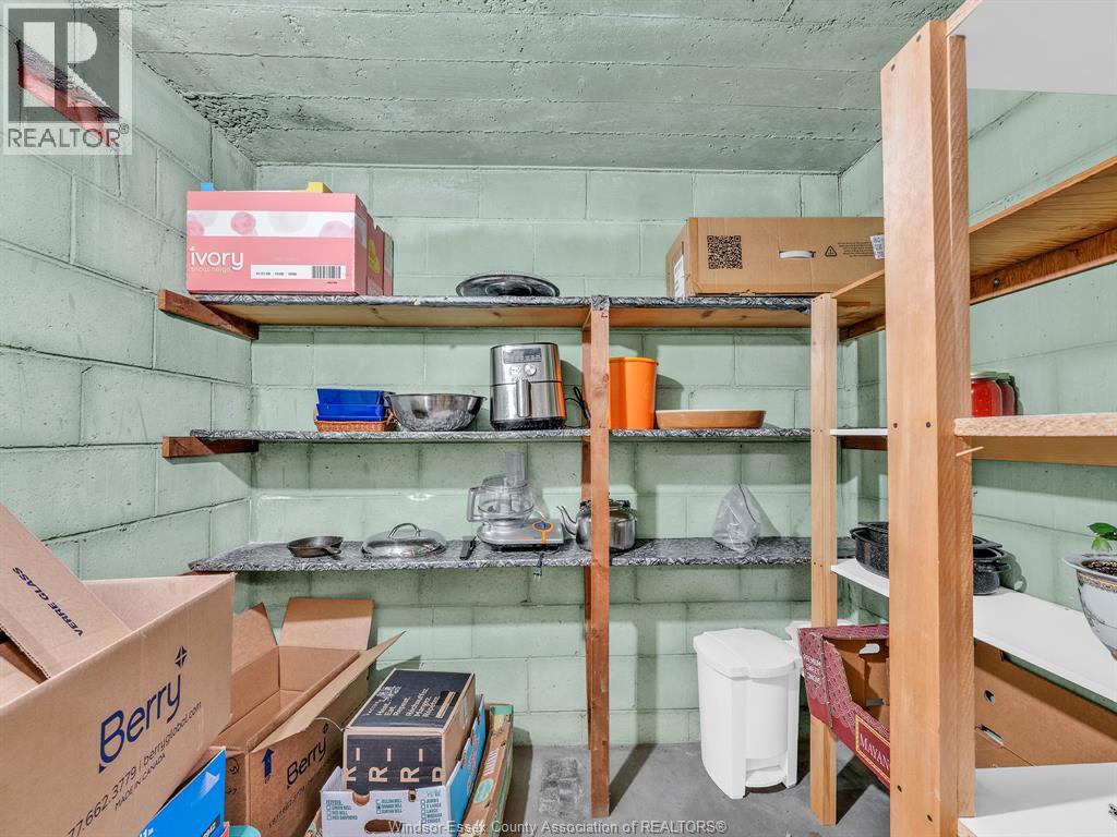 264 Sterling, Windsor, Ontario N8Y 3T7 - Photo 36 - 26006222
