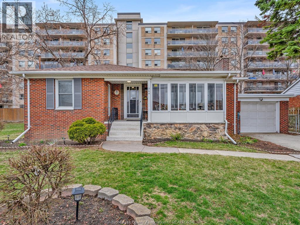264 Sterling, Windsor, Ontario N8Y 3T7 - Photo 40 - 26006222