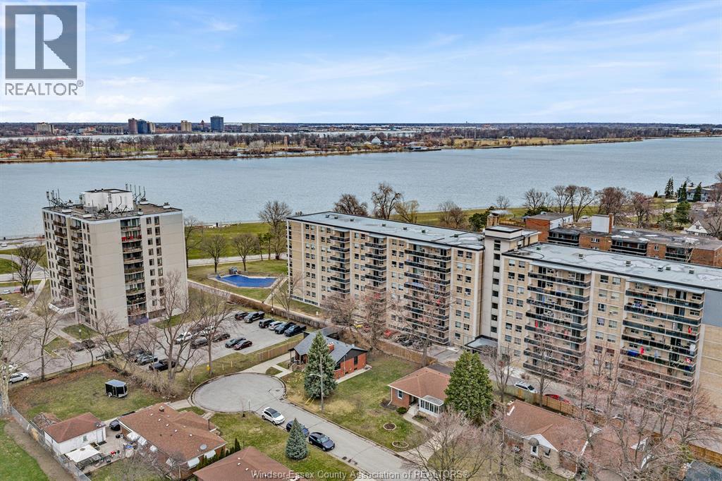 264 Sterling, Windsor, Ontario N8Y 3T7 - Photo 7 - 26006222