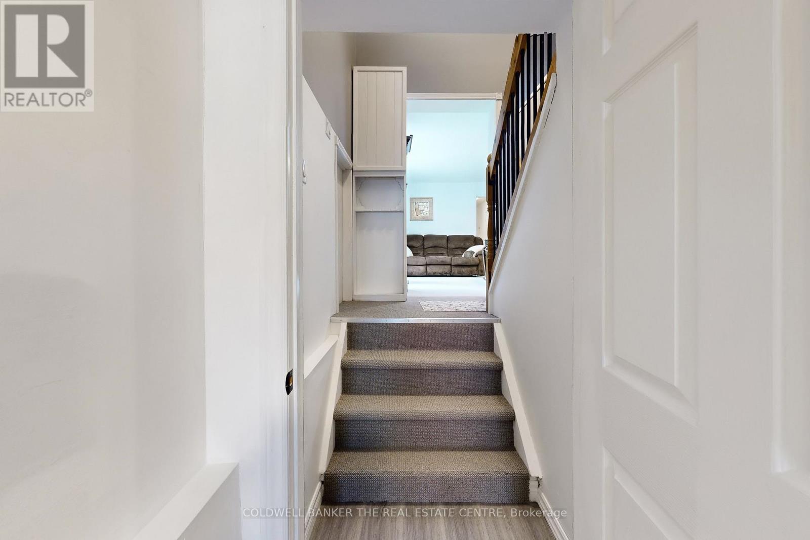 8352 Main Street, Adjala-Tosorontio, Ontario  L0M 1M0 - Photo 32 - N12919788