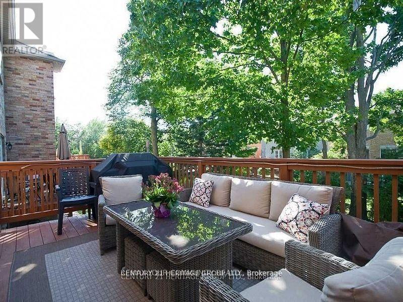 125 Timber Valley Avenue, Richmond Hill (Oak Ridges), Ontario  L4E 4Z8 - Photo 13 - N12919822