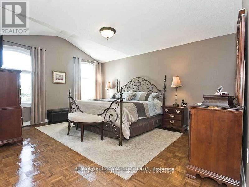 125 Timber Valley Avenue, Richmond Hill (Oak Ridges), Ontario  L4E 4Z8 - Photo 15 - N12919822