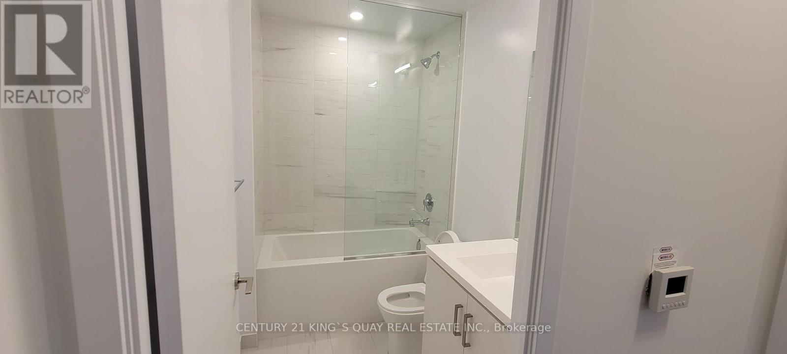 703 - 10 Honeycrisp Crescent, Vaughan (Vaughan Corporate Centre), Ontario  L4K 0M7 - Photo 13 - N12919858