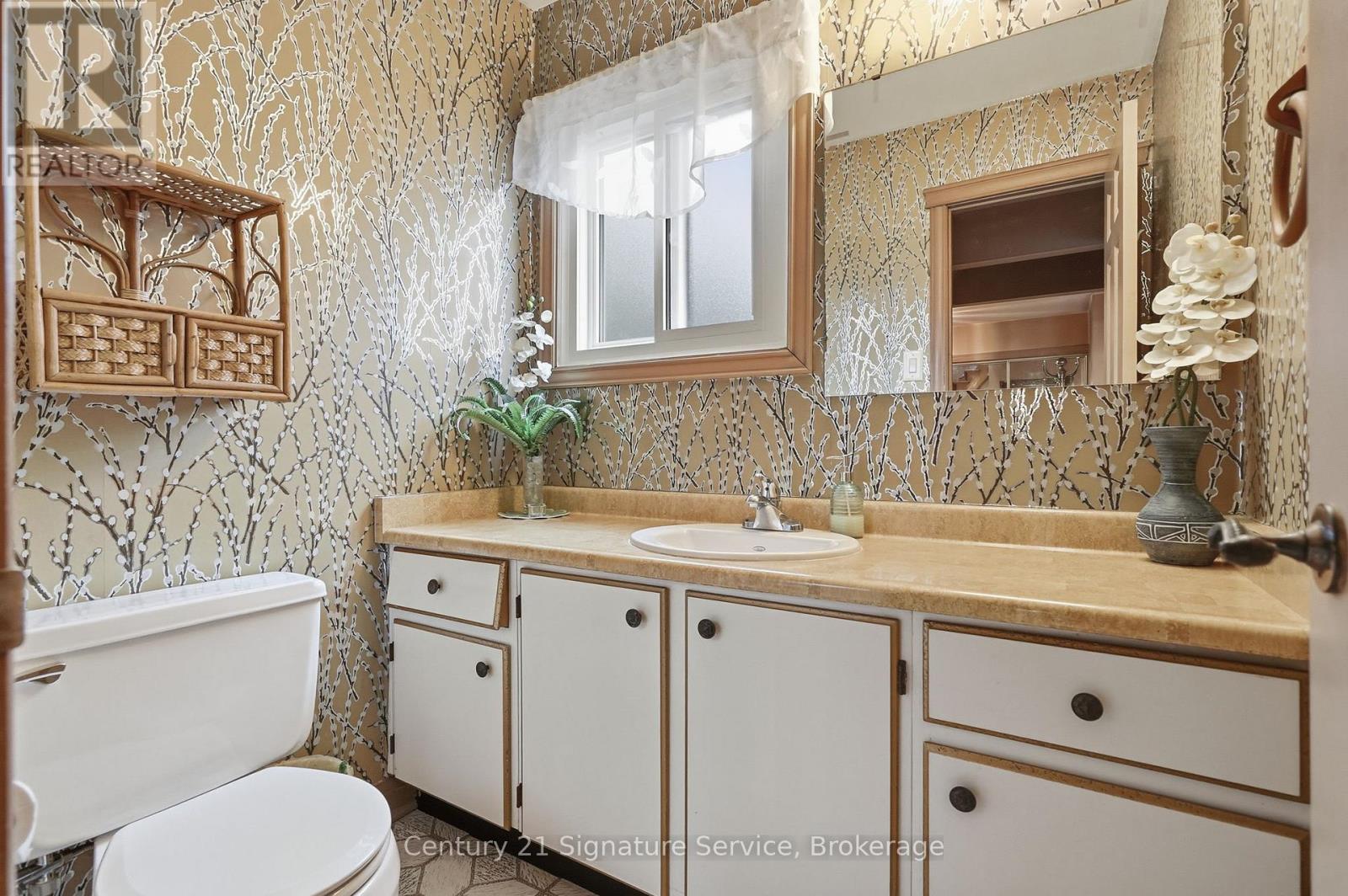 7 German Mills, Markham, Ontario  L3T 4H4 - Photo 15 - N12919888