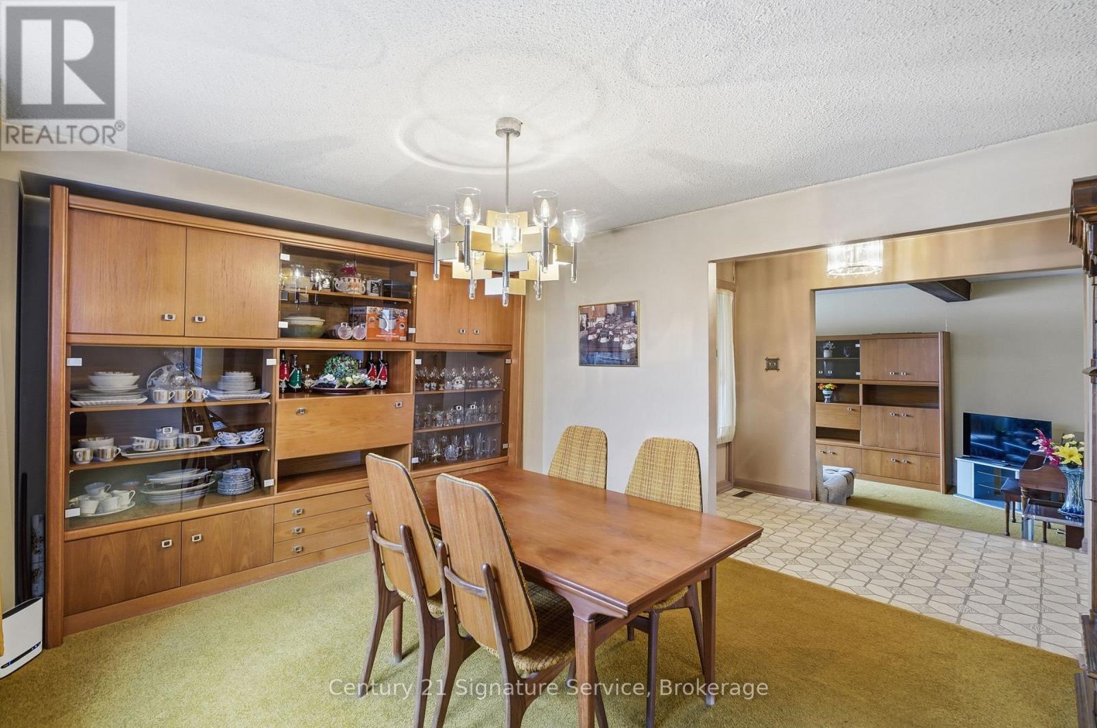 7 German Mills, Markham, Ontario  L3T 4H4 - Photo 17 - N12919888