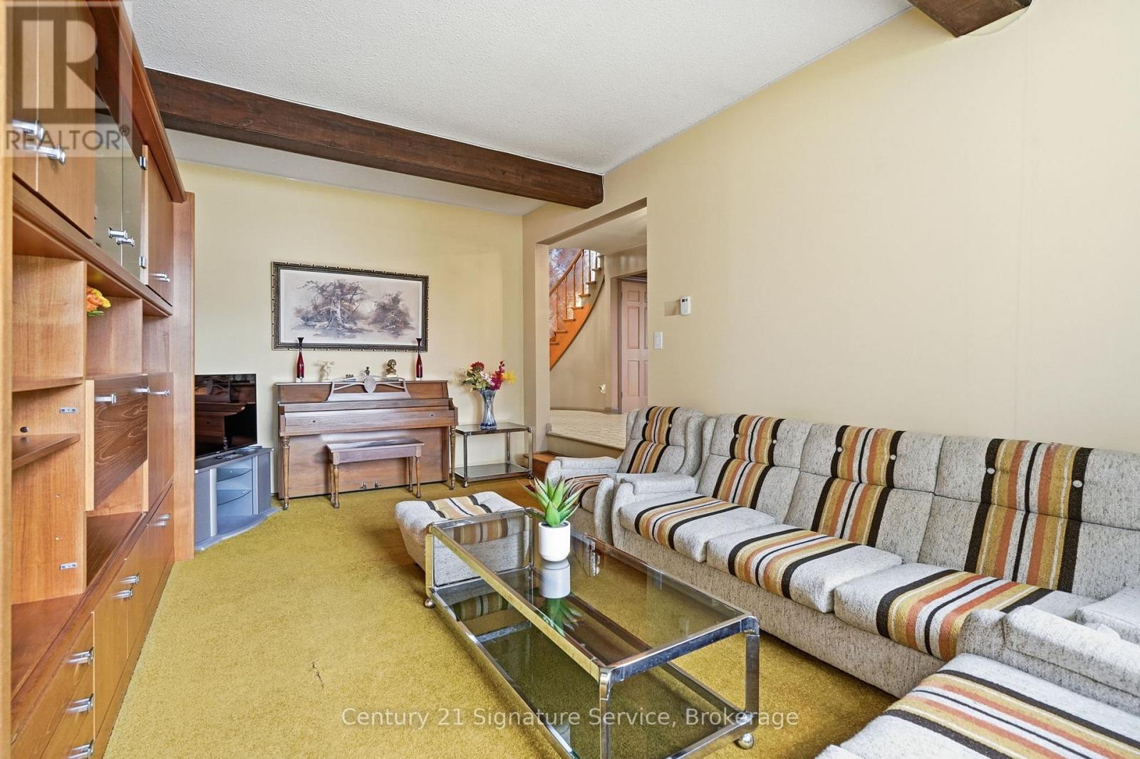 7 German Mills, Markham, Ontario  L3T 4H4 - Photo 19 - N12919888