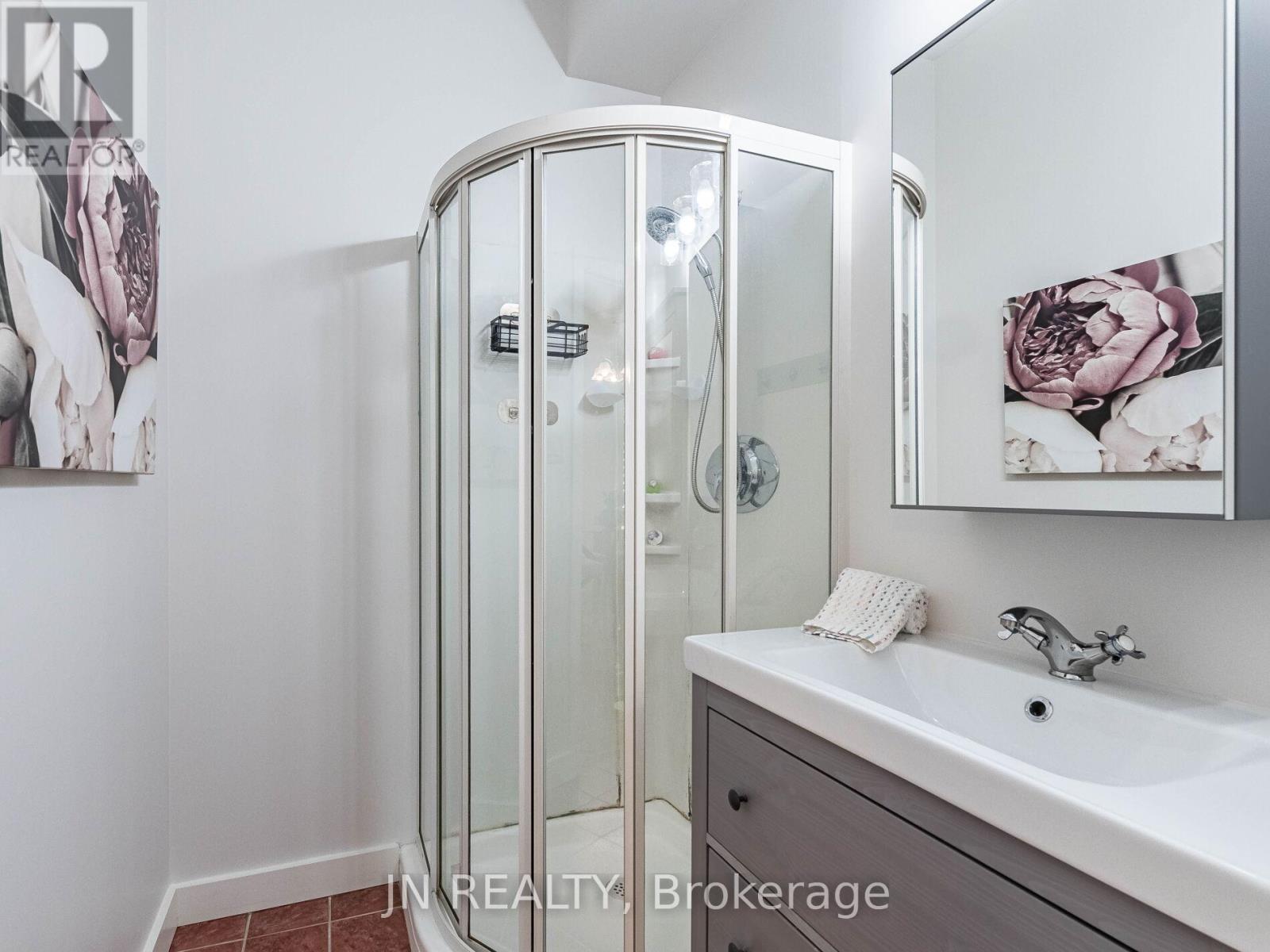 109 - 10 Dayspring Circle, Brampton, Ontario  L6P 1B9 - Photo 29 - W12749436