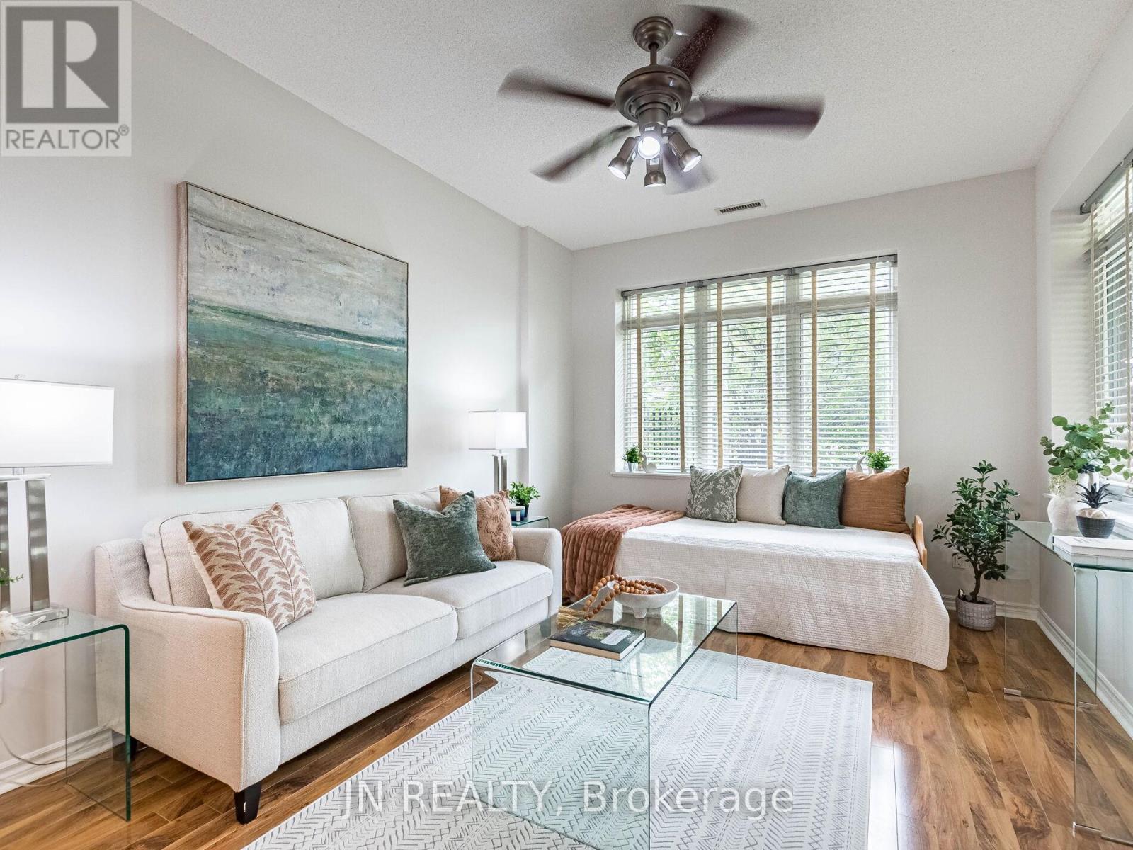 109 - 10 Dayspring Circle, Brampton, Ontario  L6P 1B9 - Photo 22 - W12749436