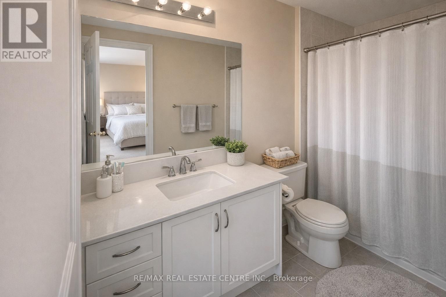 2491 Postmaster Drive, Oakville, Ontario  L6M 0L5 - Photo 7 - W12919568