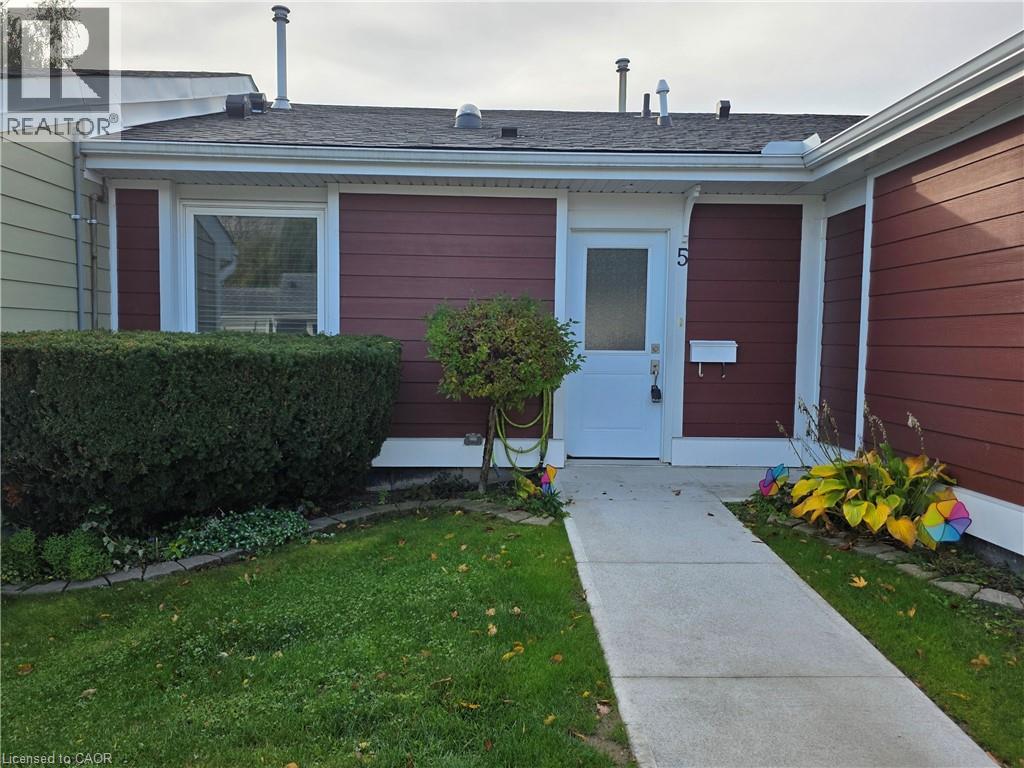 5 Jaczenko Terrace, Hamilton, Ontario  L9B 1T8 - Photo 2 - 40815042