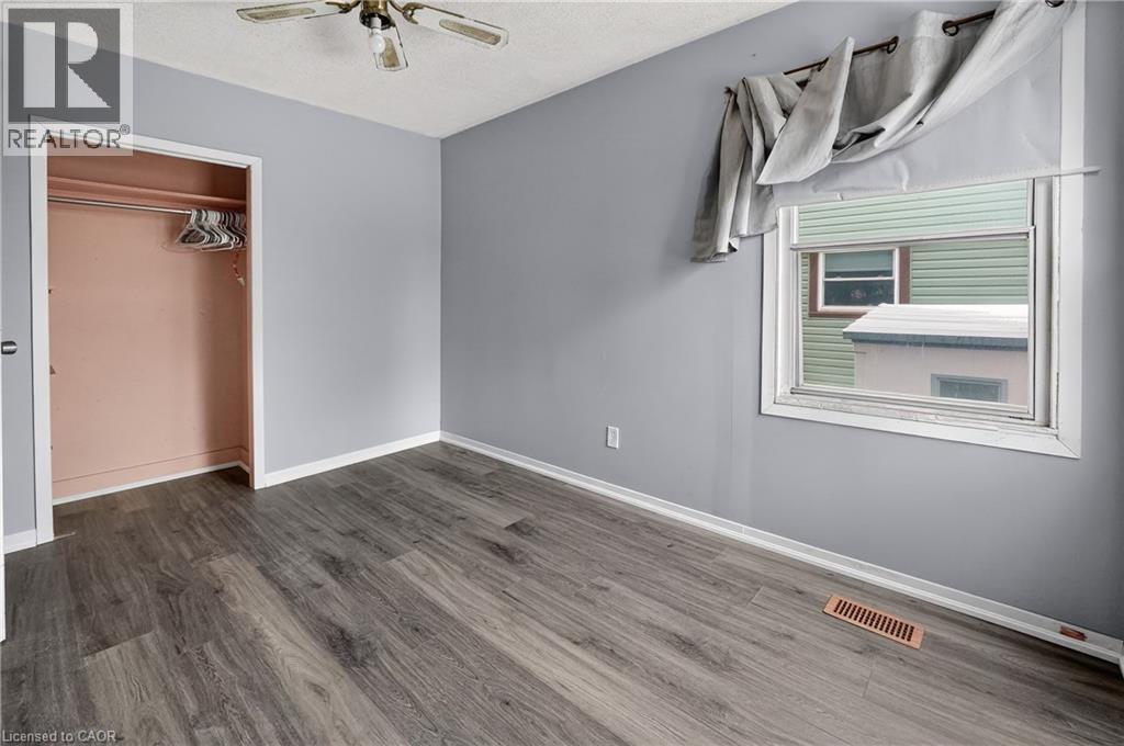 85 Grass Avenue, St. Catharines, Ontario  L2R 1T2 - Photo 14 - 40814235