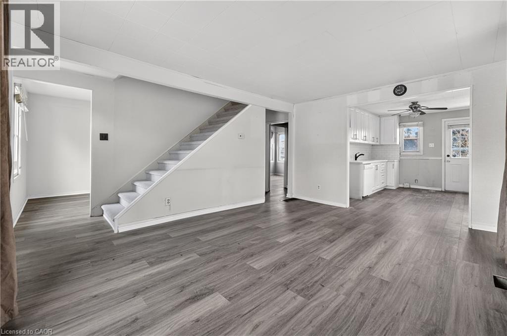 85 Grass Avenue, St. Catharines, Ontario  L2R 1T2 - Photo 6 - 40814235