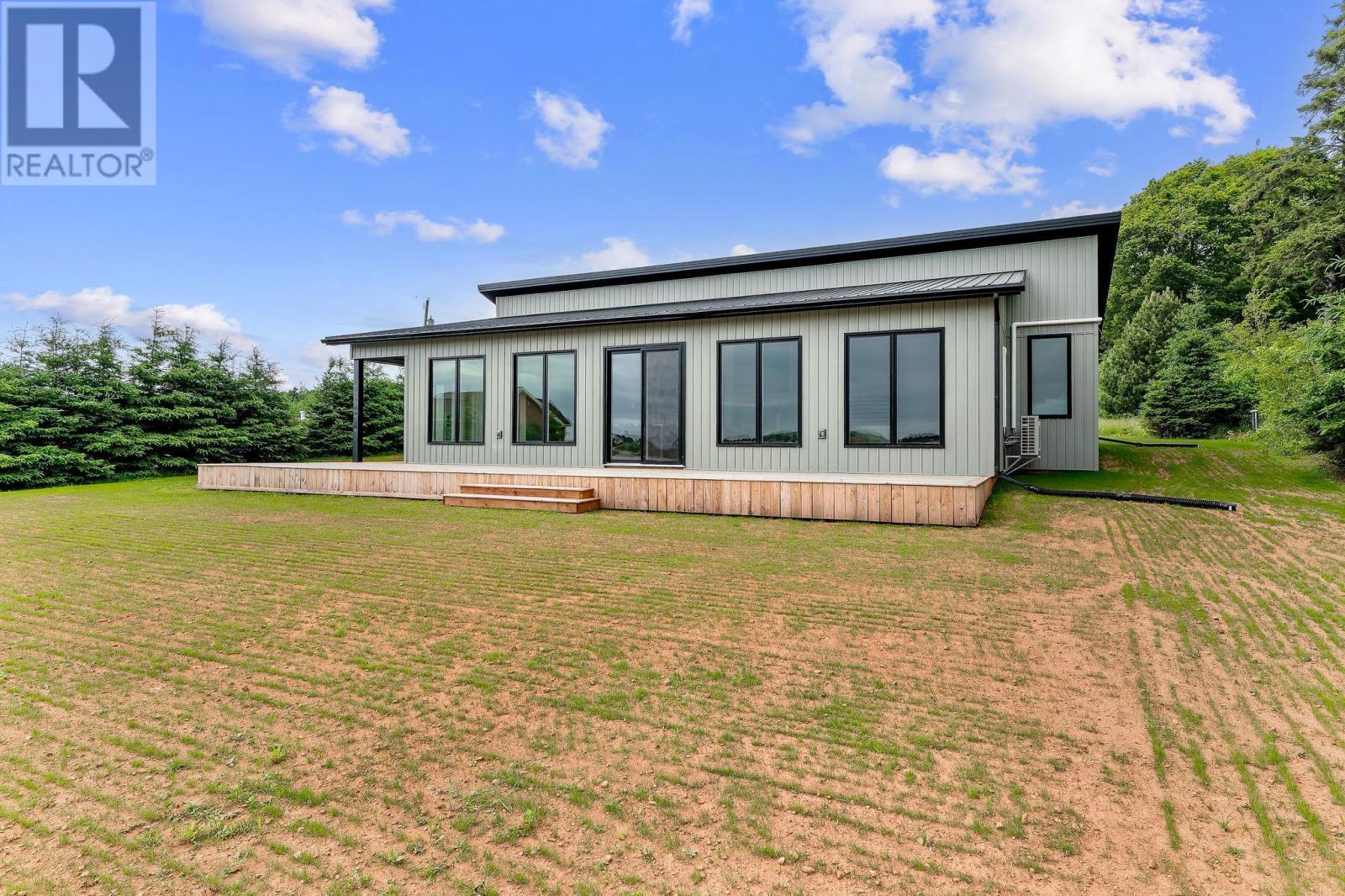 94 Sunnyside Drive, Long River, Prince Edward Island  C0B 1M0 - Photo 4 - 202605436