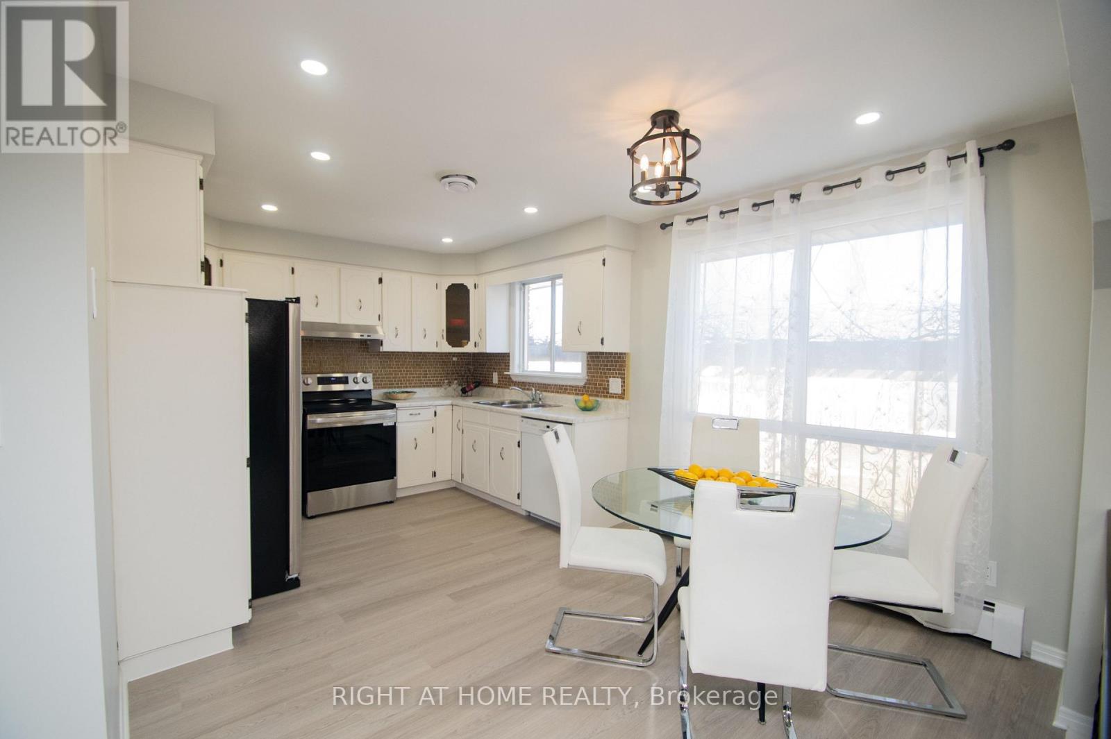 6807 Corwin Crescent, Niagara Falls, Ontario  L2G 2M8 - Photo 11 - X12840354