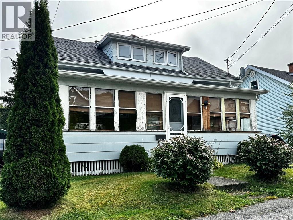 71 21e Avenue, Edmundston, New Brunswick  E3V 2C2 - Photo 2 - NB126460