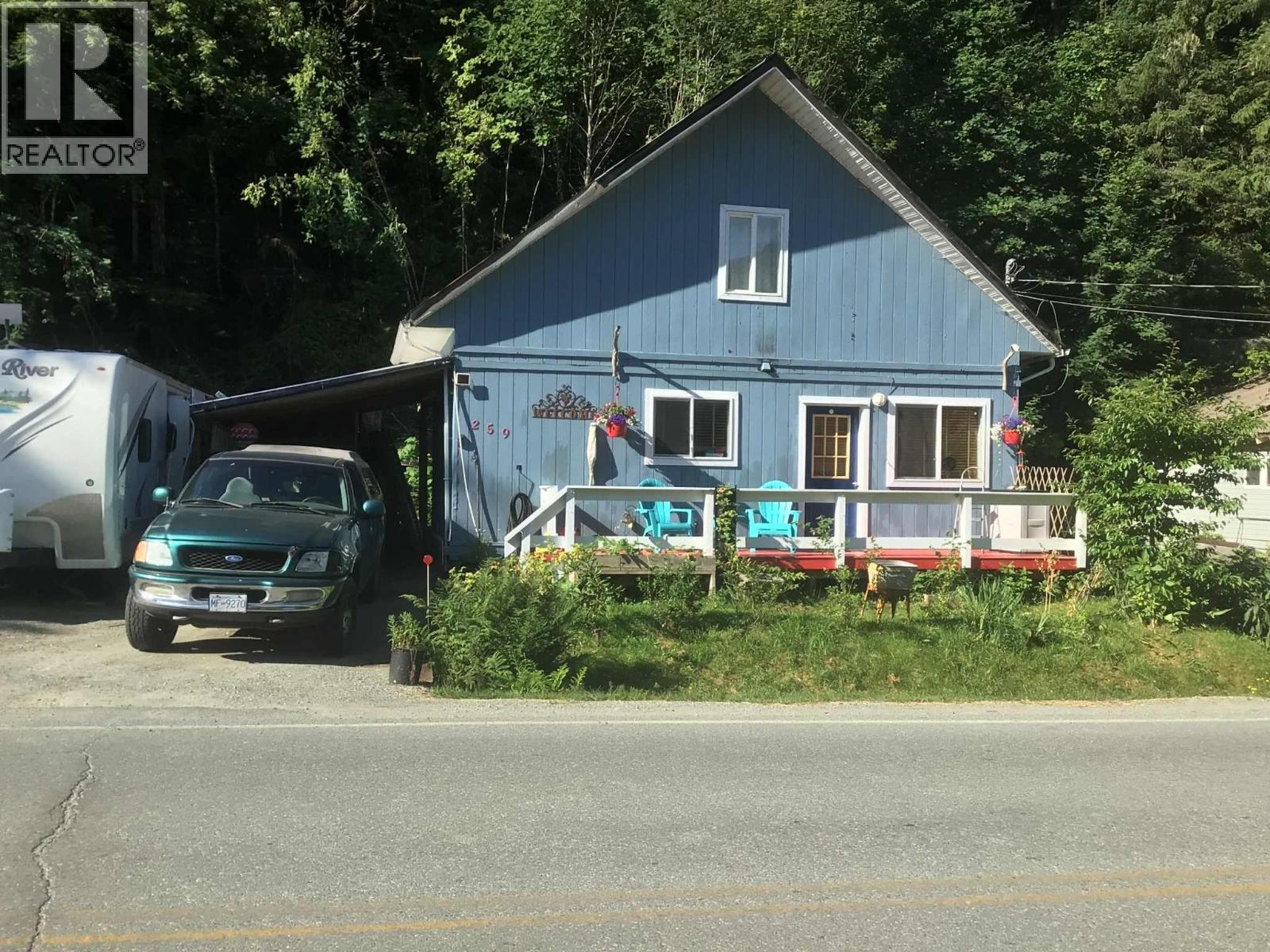 259 20 Mackenzie Highway, Hagensborg, British Columbia  V0T 1H0 - Photo 2 - R3064558