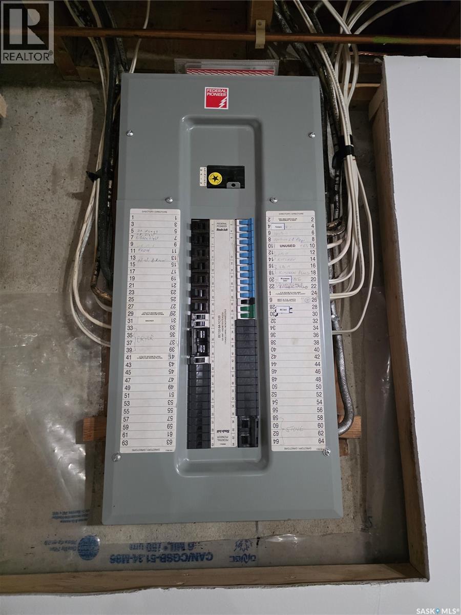 403 Thomson Street, Outlook, Saskatchewan  S0L 2N0 - Photo 26 - SK029228