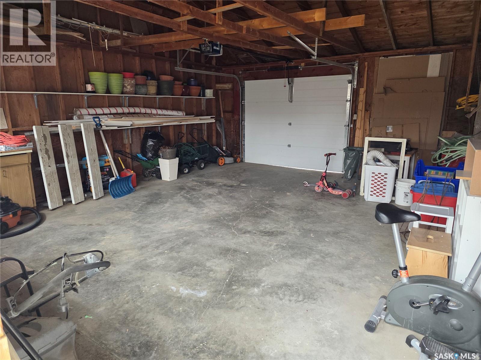 403 Thomson Street, Outlook, Saskatchewan  S0L 2N0 - Photo 34 - SK029228