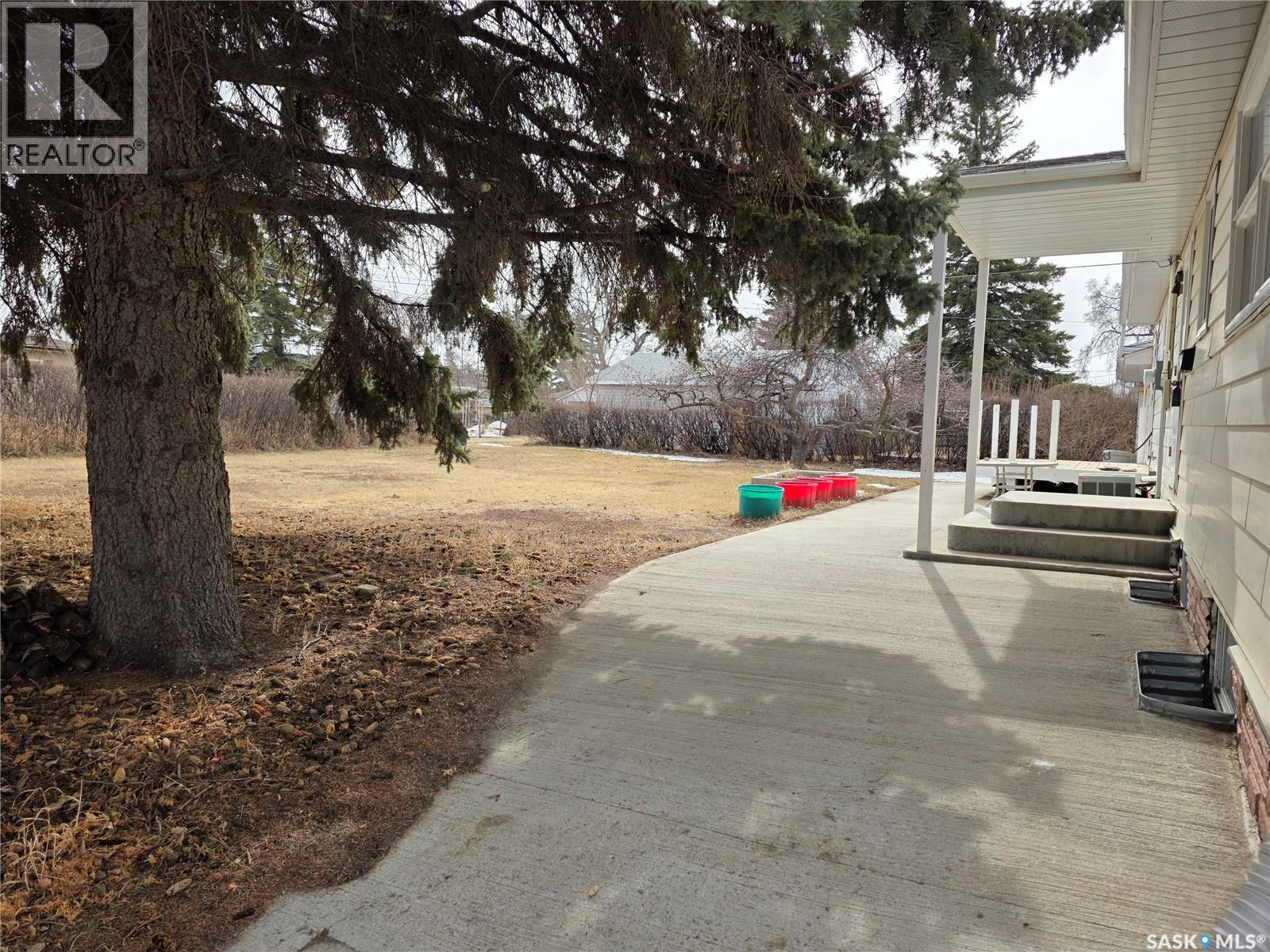 403 Thomson Street, Outlook, Saskatchewan  S0L 2N0 - Photo 29 - SK029228