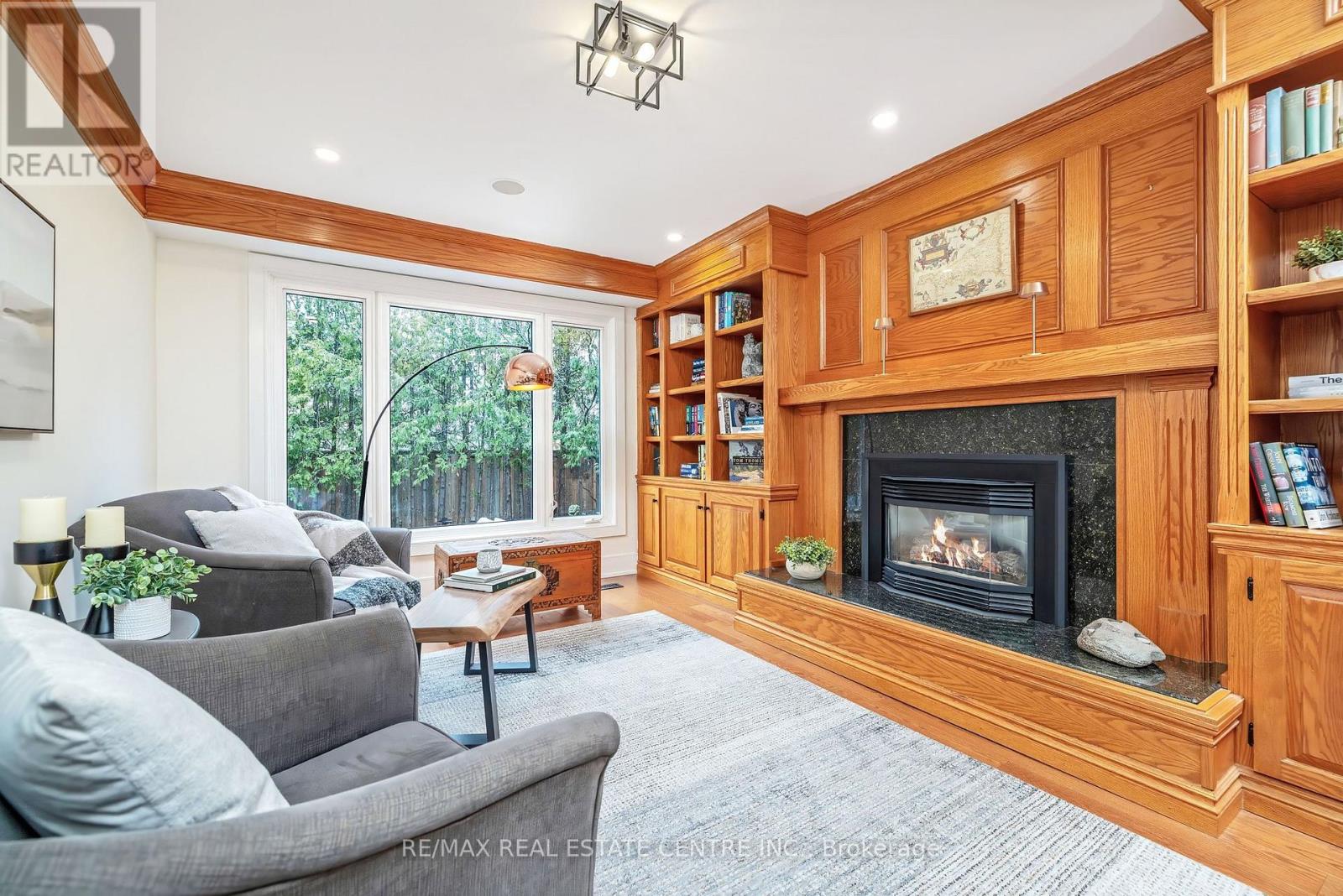 517 Farmstead Drive, Milton, Ontario  L9T 4N7 - Photo 16 - W12919734