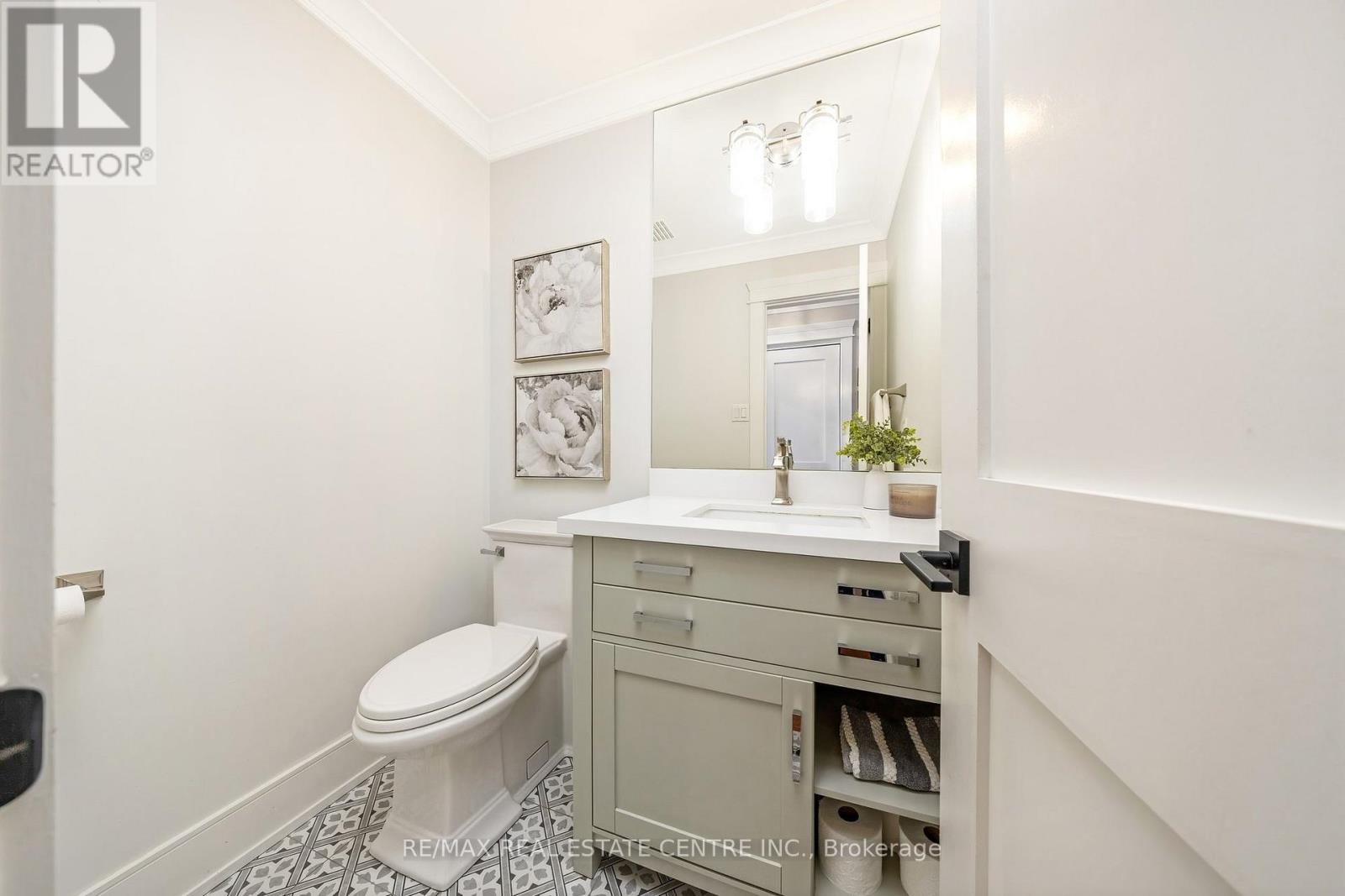 517 Farmstead Drive, Milton, Ontario  L9T 4N7 - Photo 18 - W12919734