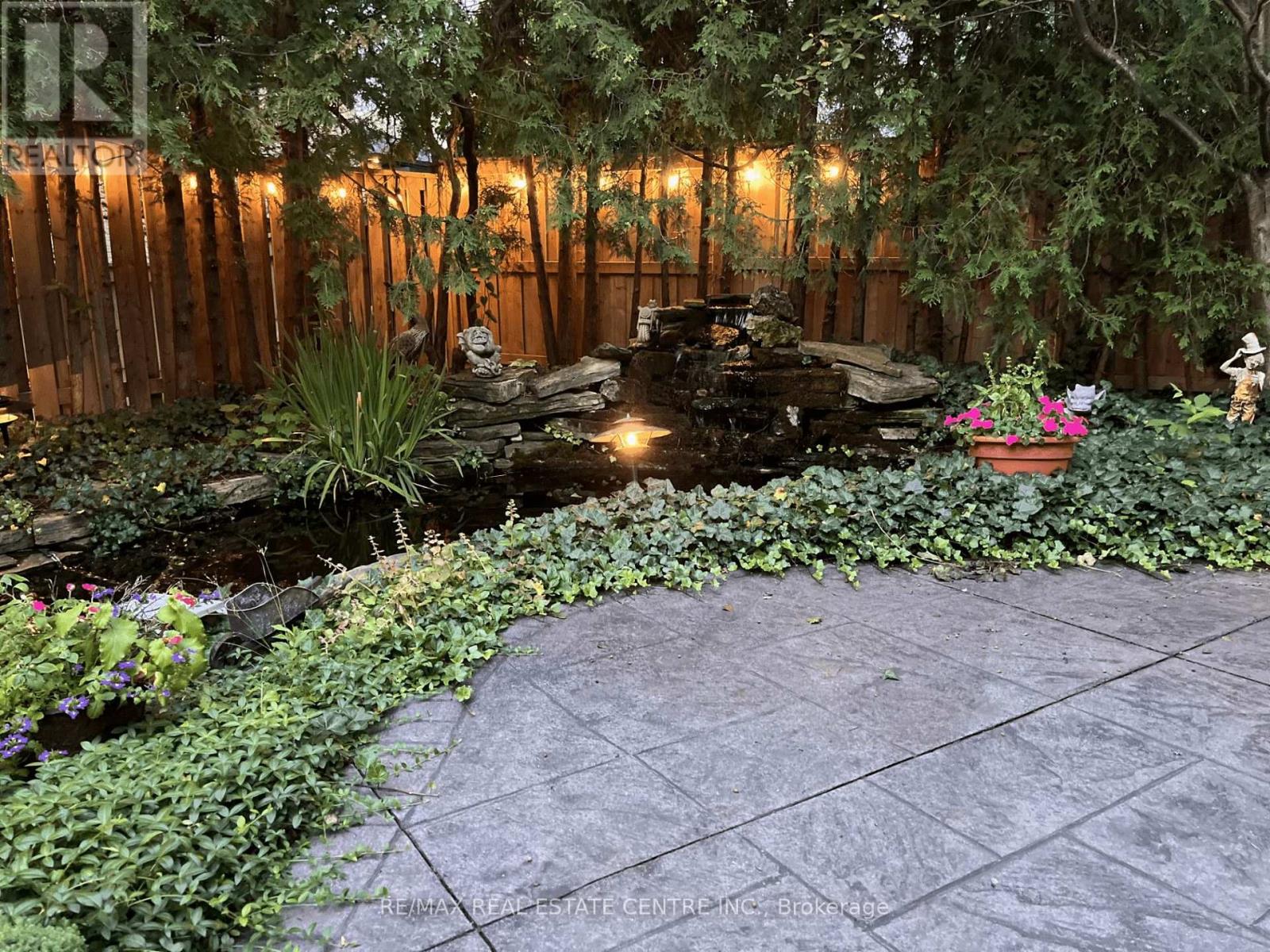 517 Farmstead Drive, Milton, Ontario  L9T 4N7 - Photo 41 - W12919734