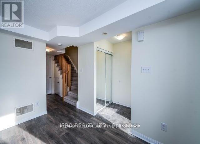 63 - 2891 Rio Court, Mississauga, Ontario  L5M 0S4 - Photo 13 - W12919830