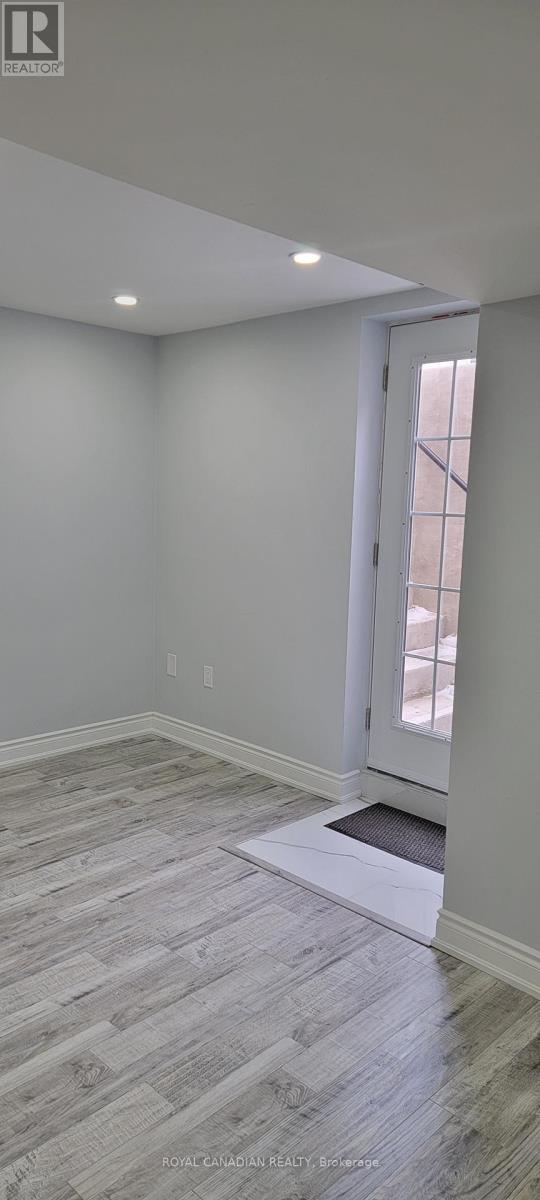 Bsmt - 84 Masters Green Crescent, Brampton, Ontario  L7A 3K5 - Photo 5 - W12919880