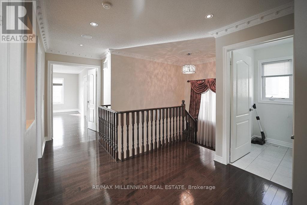 24 Prince Edward Boulevard, Brampton, Ontario  L6P 2N8 - Photo 21 - W12919910