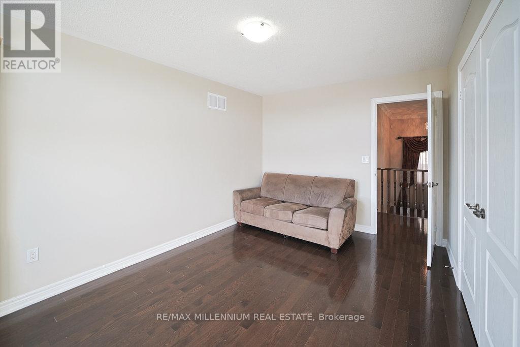 24 Prince Edward Boulevard, Brampton, Ontario  L6P 2N8 - Photo 30 - W12919910