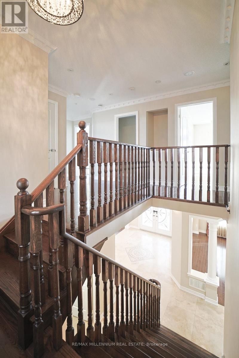 24 Prince Edward Boulevard, Brampton, Ontario  L6P 2N8 - Photo 39 - W12919910