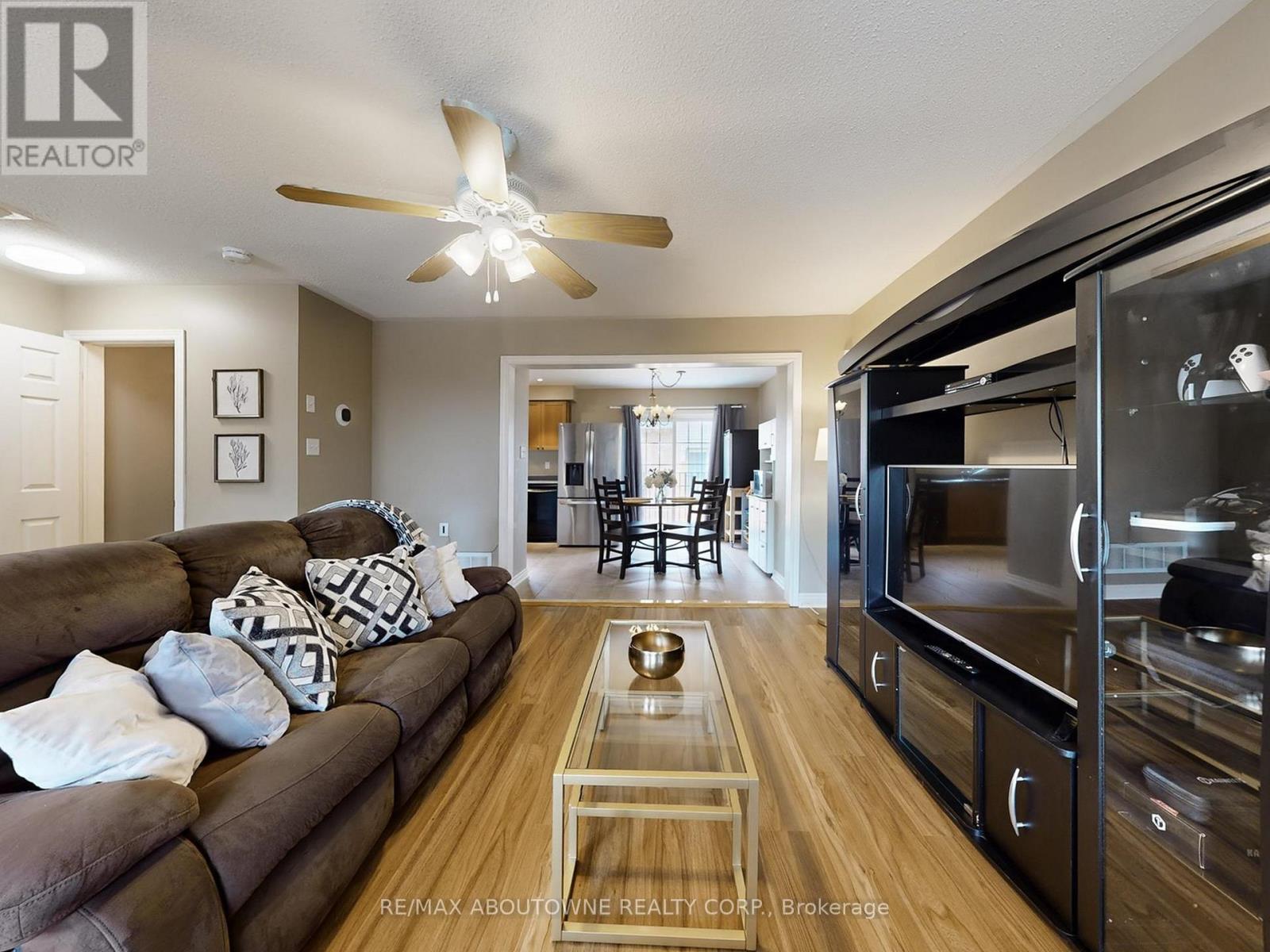 9 - 2360 Parkhaven Boulevard, Oakville, Ontario  L6H 7S6 - Photo 11 - W12919958