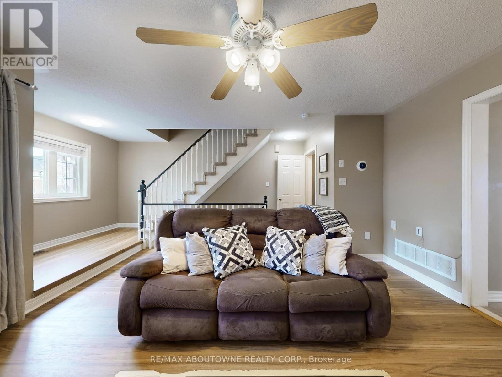 9 - 2360 Parkhaven Boulevard, Oakville, Ontario  L6H 7S6 - Photo 12 - W12919958