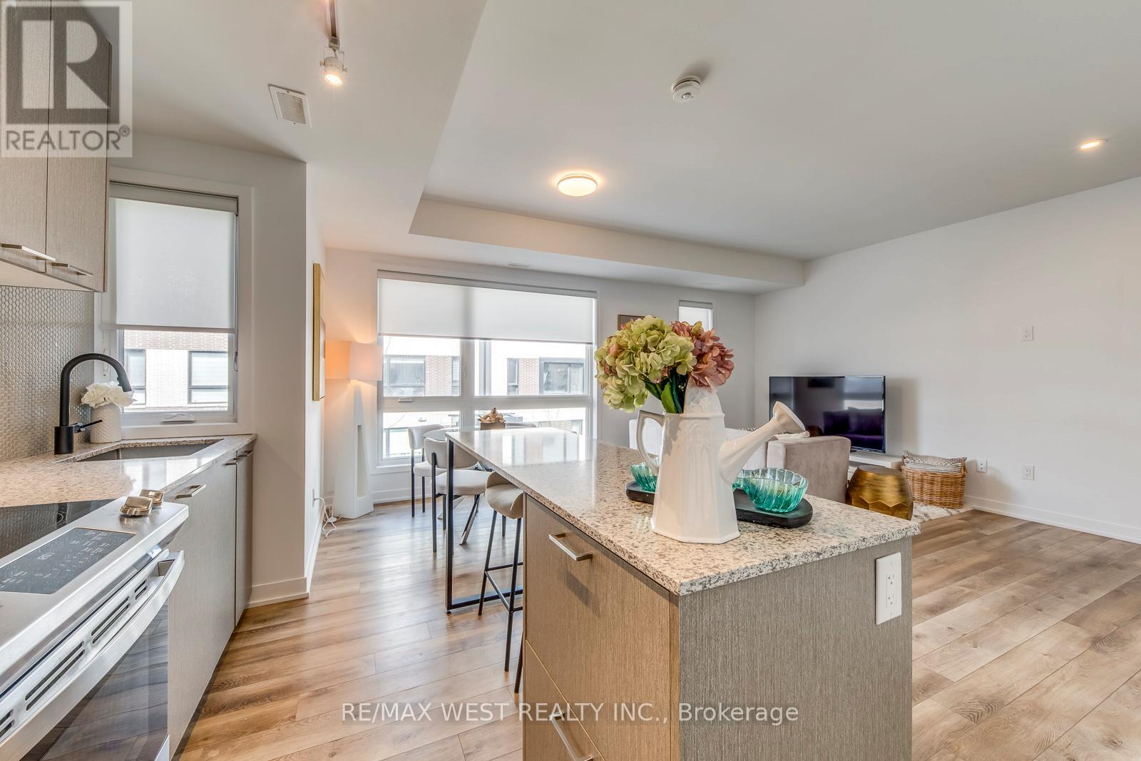 14 - 20 Ed Clark Gardens, Toronto, Ontario  M6N 0B5 - Photo 14 - W12919972