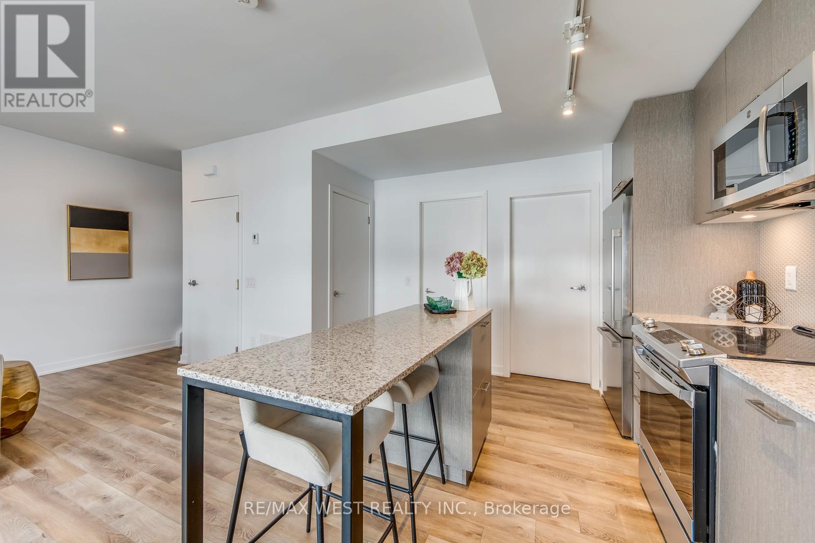 14 - 20 Ed Clark Gardens, Toronto, Ontario  M6N 0B5 - Photo 16 - W12919972