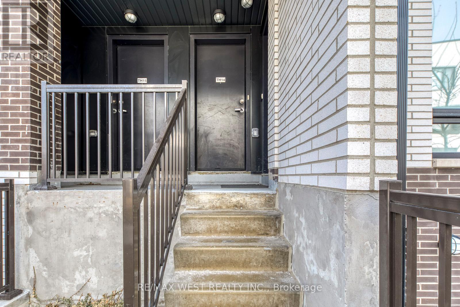 14 - 20 Ed Clark Gardens, Toronto, Ontario  M6N 0B5 - Photo 3 - W12919972