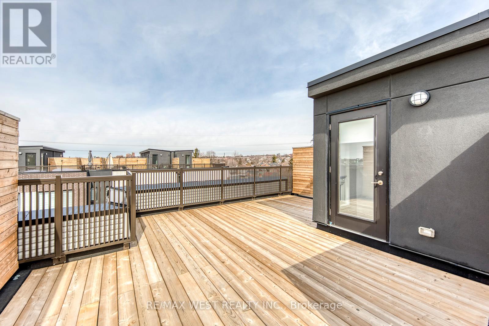 14 - 20 Ed Clark Gardens, Toronto, Ontario  M6N 0B5 - Photo 33 - W12919972