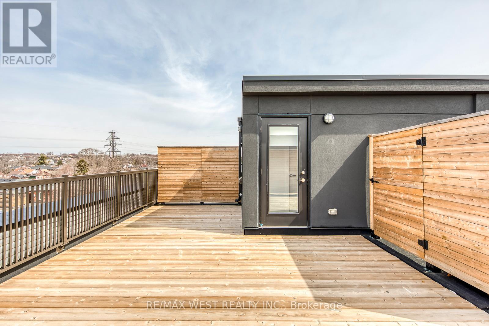 14 - 20 Ed Clark Gardens, Toronto, Ontario  M6N 0B5 - Photo 34 - W12919972