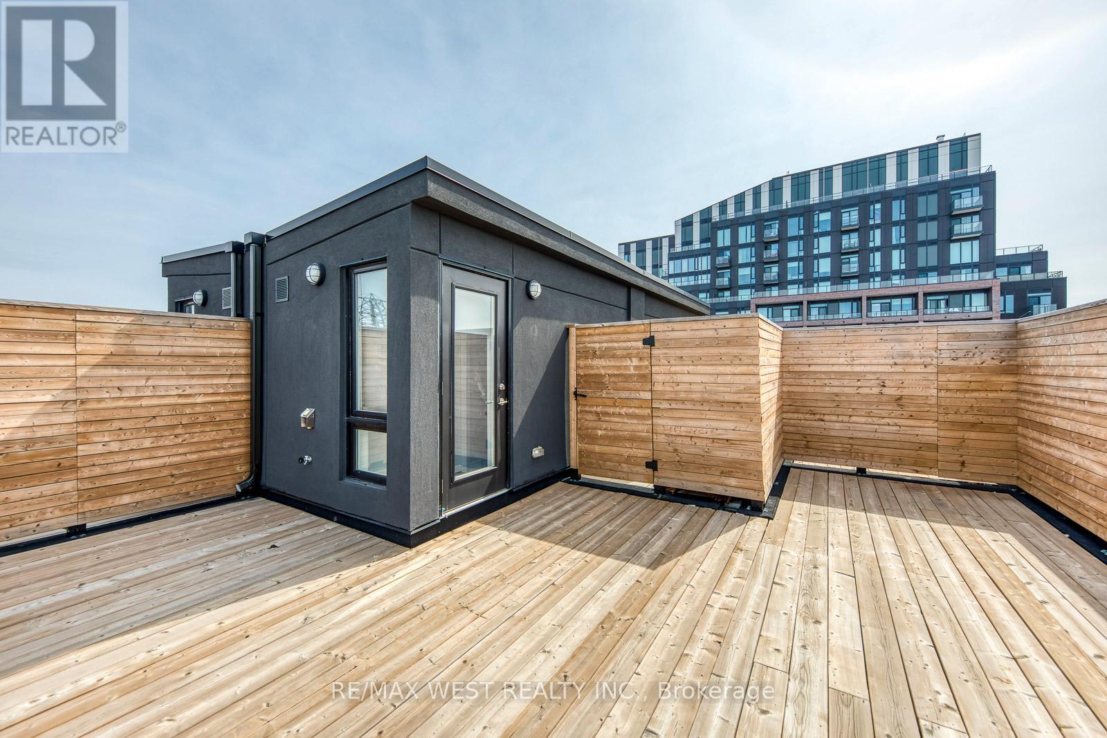 14 - 20 Ed Clark Gardens, Toronto, Ontario  M6N 0B5 - Photo 35 - W12919972