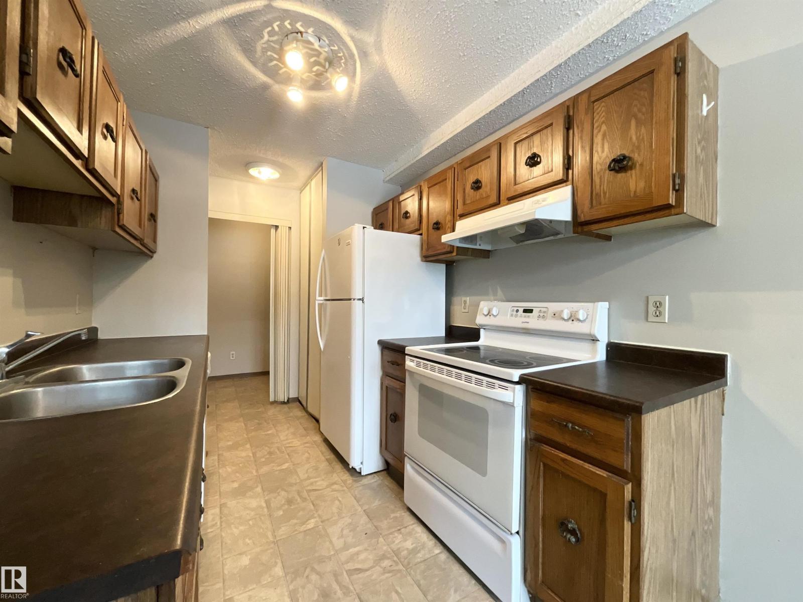 #107 10826 113 St Nw, Edmonton, Alberta  T5H 3J2 - Photo 13 - E4478972