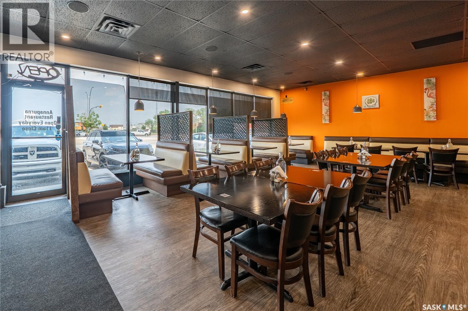 221 Victoria Avenue, Regina, Saskatchewan  S4N 0P4 - Photo 6 - SK031285